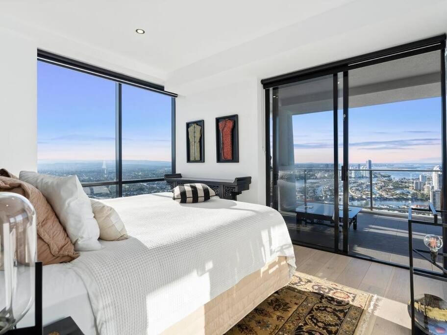 Exclusive Circle On Cavil Sub-Penthouse Luxury Apt - Hosted By Coastal Letting Gold Coast Exterior photo