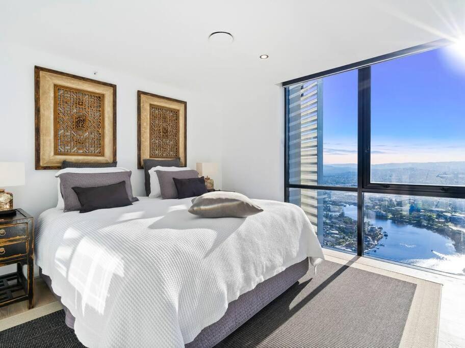 Exclusive Circle On Cavil Sub-Penthouse Luxury Apt - Hosted By Coastal Letting Gold Coast Exterior photo